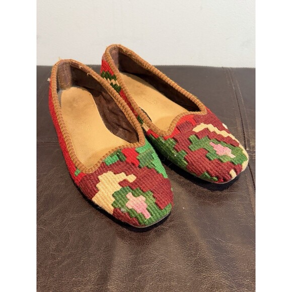 Shoes - Kilim Arts Turkish Loafers Red Green Tan Wool Handcrafted Size 37